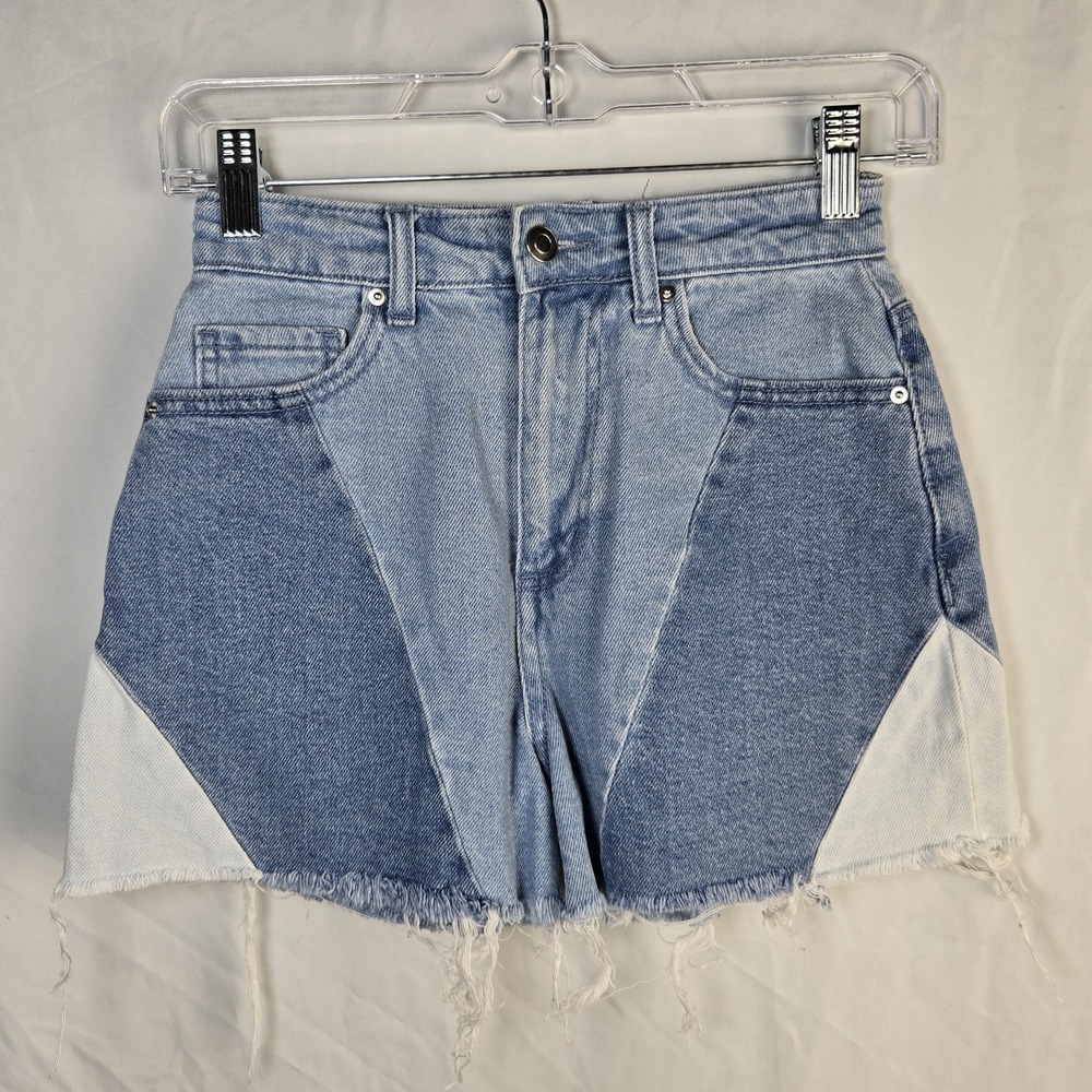 SO Junior's Y2K Style Patchwork Raw Hem Denim‎ Shortie Shorts Size 0/24W Retro